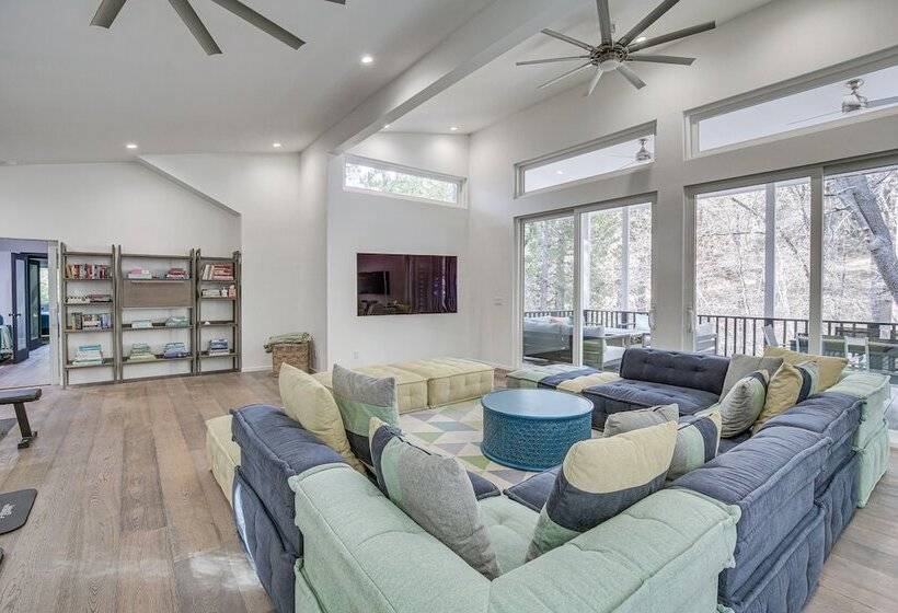 Modern Arrowbear Lake Cabin W/ Tree Lined Views!