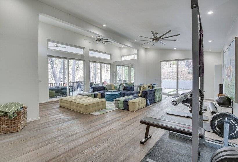 Modern Arrowbear Lake Cabin W/ Tree Lined Views!