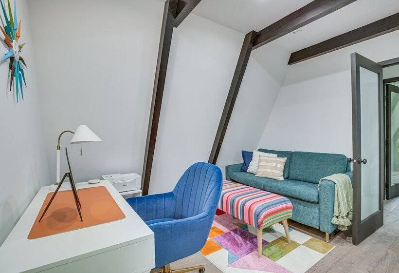 Modern Arrowbear Lake Cabin W/ Tree Lined Views!