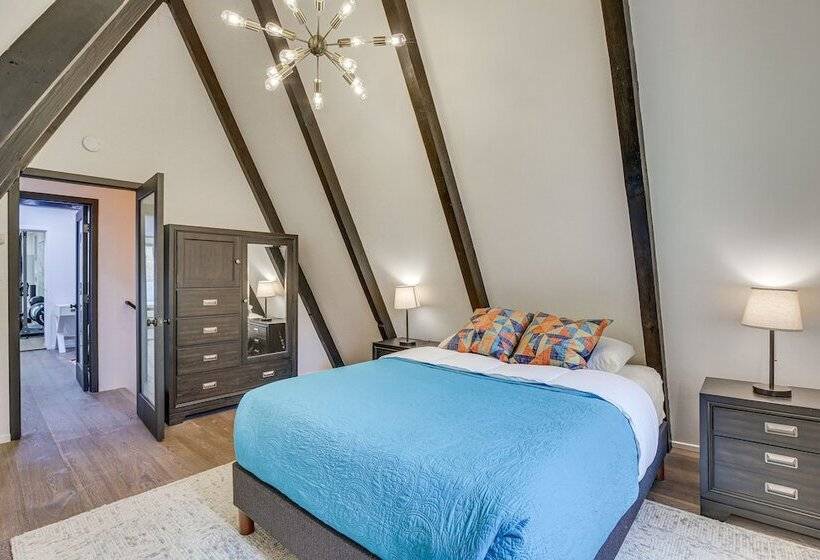 Modern Arrowbear Lake Cabin W/ Tree Lined Views!