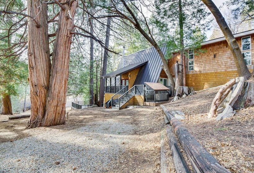 Modern Arrowbear Lake Cabin W/ Tree Lined Views!
