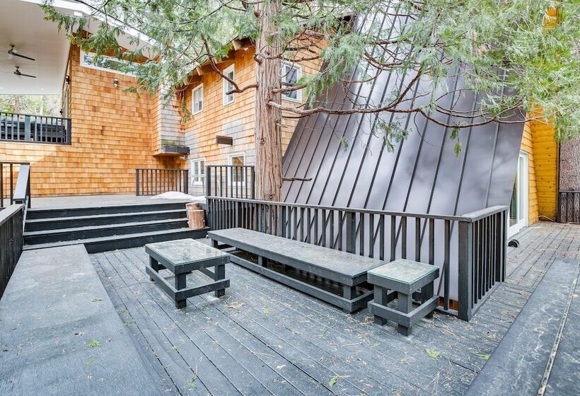 Modern Arrowbear Lake Cabin W/ Tree Lined Views!