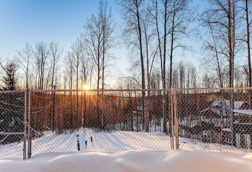 Modern Fairbanks Retreat: 11 Mi To Downtown!