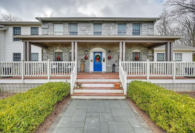 Monterey Home W/ Hot Tub, Pool & Game Room!