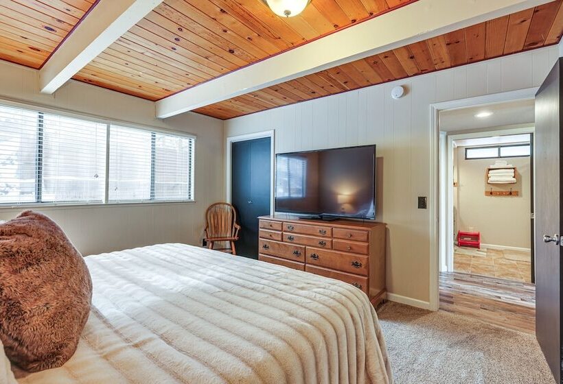 Secluded Cabin Near Calaveras Big Trees State Park