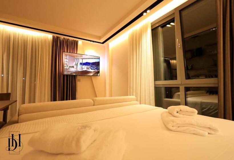 فندق Deha Rooms & Apartments