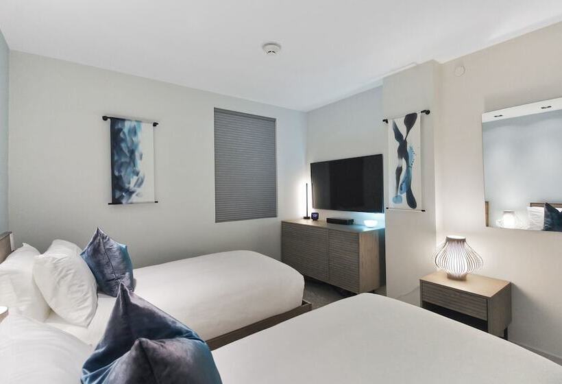 O Condominium Beachfront Residences