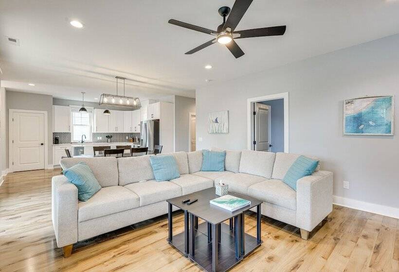 Oak Island Coastal Home W/ Covered Deck!