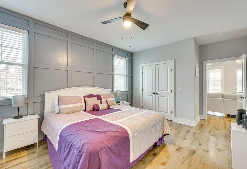 Oak Island Coastal Home W/ Covered Deck!