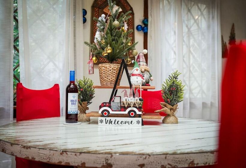 Pacific Coast Redwoods Cabin For Family