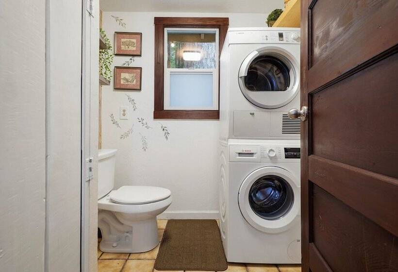 Pacific Coast Redwoods Cabin For Family