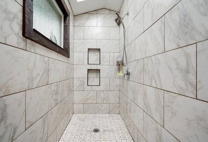 Pacific Coast Redwoods Cabin For Family