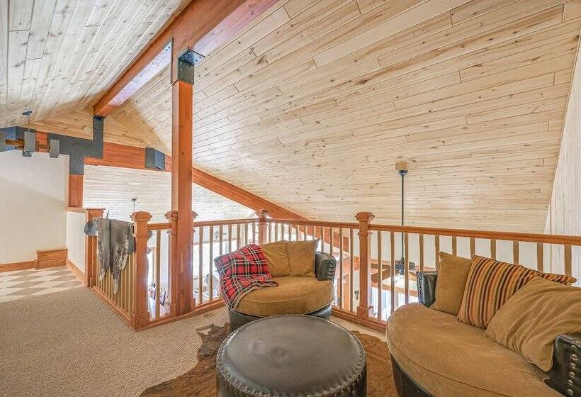 Pagosa Springs Family Retreat W/ Game Room & Views
