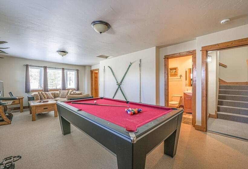Pagosa Springs Family Retreat W/ Game Room & Views