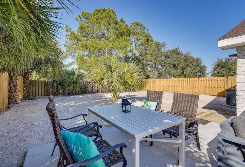 Panama City Beach House W/ Patio, Walk To Ocean