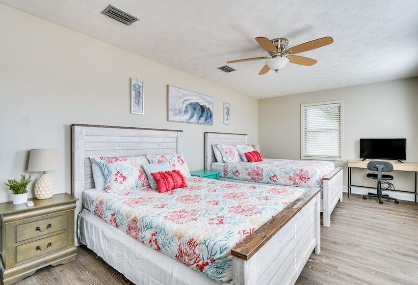 Panama City Beach House W/ Patio, Walk To Ocean