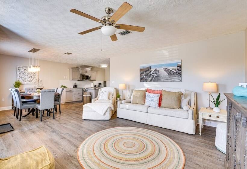 Panama City Beach House W/ Patio, Walk To Ocean