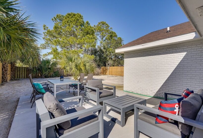 Panama City Beach House W/ Patio, Walk To Ocean