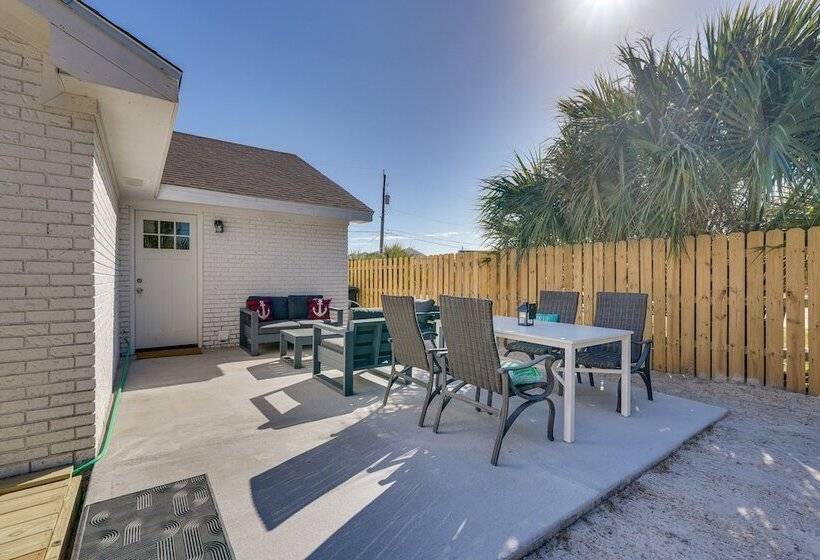 Panama City Beach House W/ Patio, Walk To Ocean
