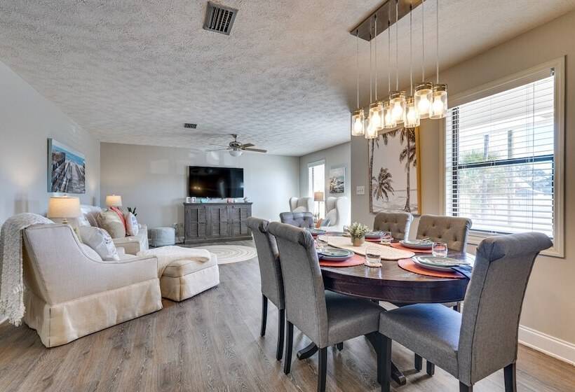 Panama City Beach House W/ Patio, Walk To Ocean