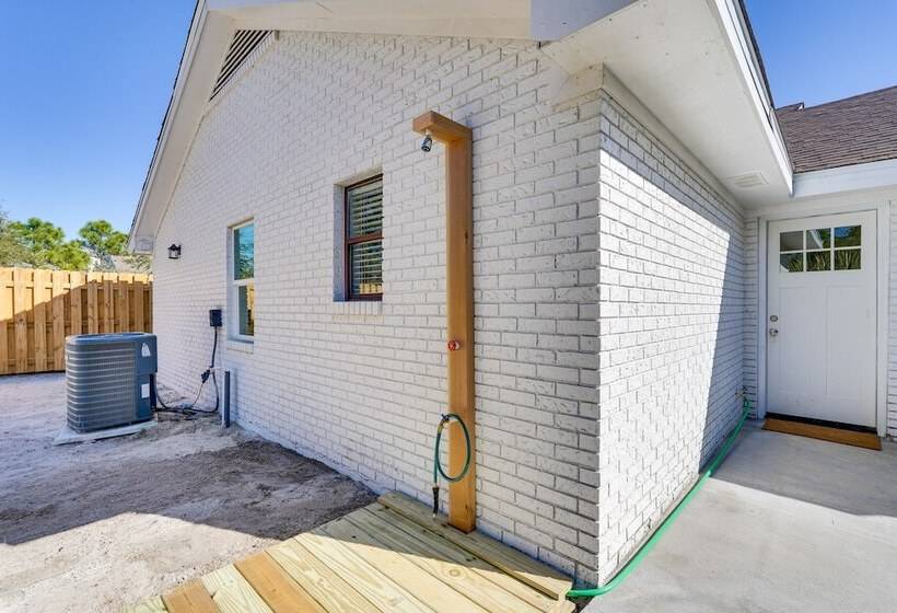 Panama City Beach House W/ Patio, Walk To Ocean