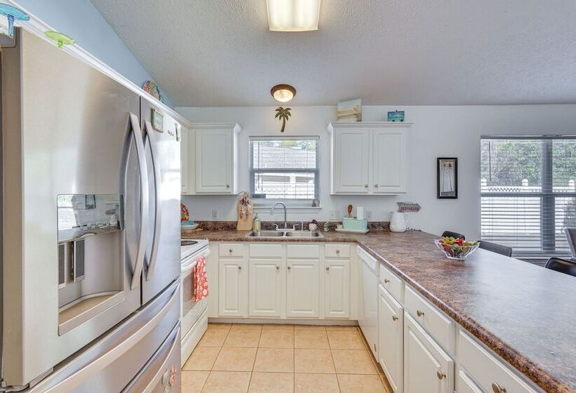 Panama City Beach Home, 1 Mi To Beach/fishing Pier