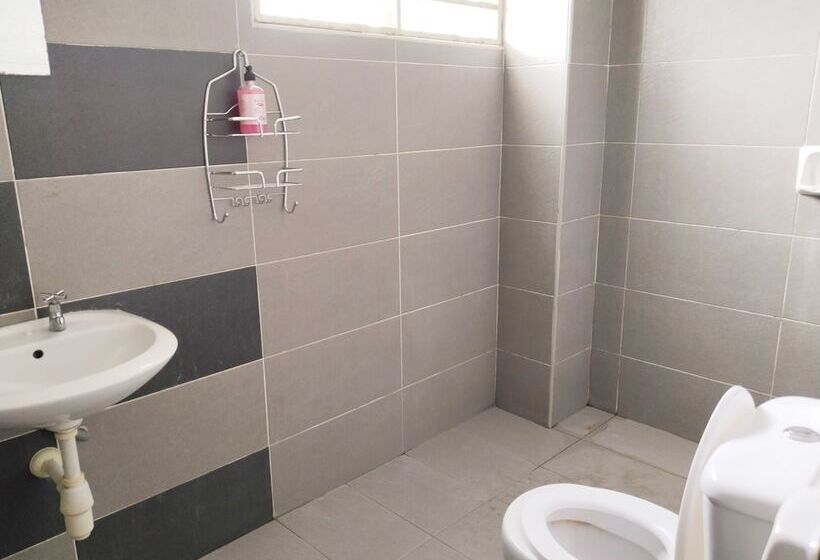 Пансион 10beds Guest House Port Dickson