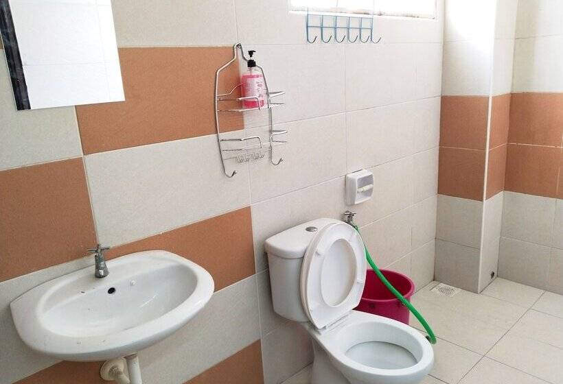 Пансион 10beds Guest House Port Dickson