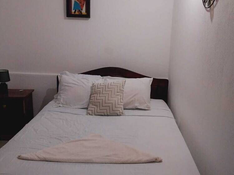 פנסיון Casa Mathias