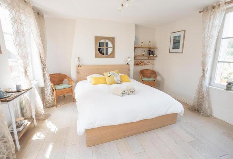 پانسیون Clementines House Honfleur