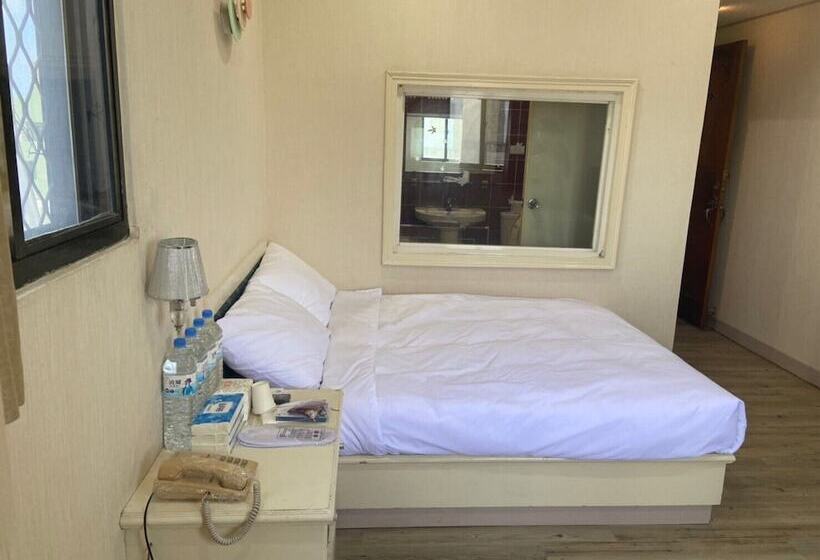 پانسیون Daydaymeworld