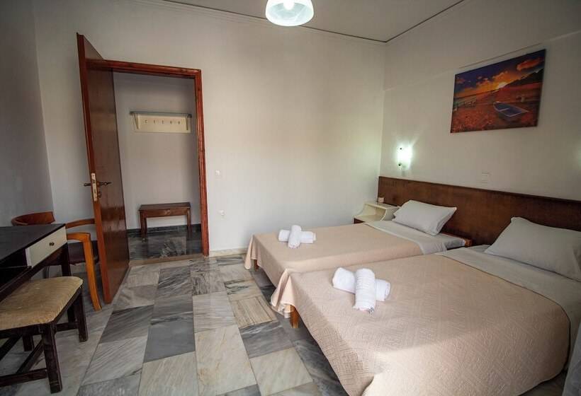 بنسيون Harry's Bar & Apartments