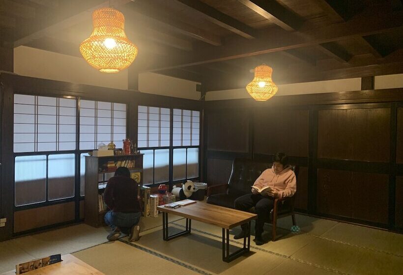 بنسيون Kominka Guest House Yuinoya