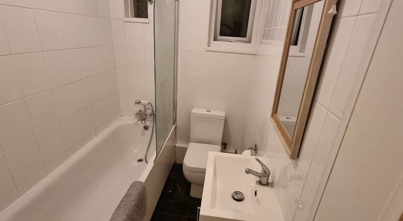 פנסיון Large House With Garden In Maidstone