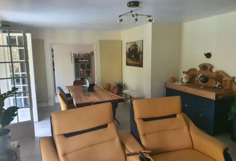 פנסיון Les Feuillantines