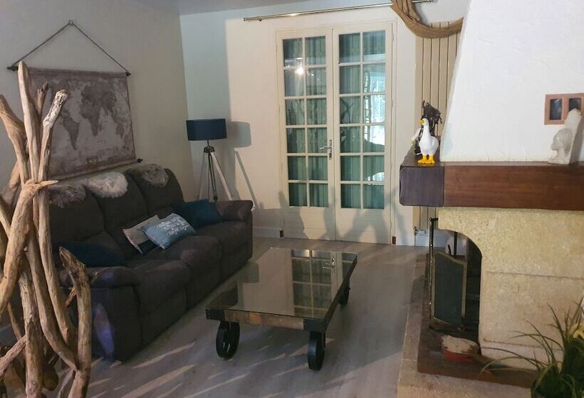 ペンション Les Feuillantines