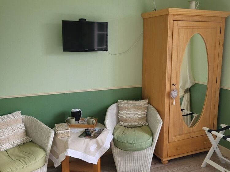 פנסיון Les Feuillantines