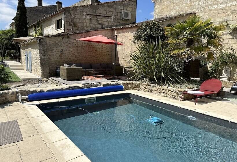 بنسيون Maison Jeroboam