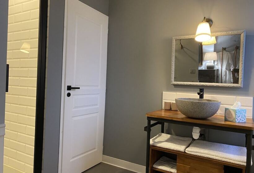 بنسيون Maison Jeroboam