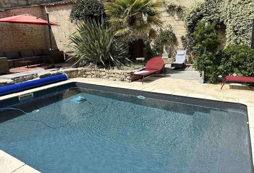 بنسيون Maison Jeroboam