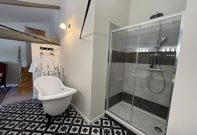 بنسيون Maison Jeroboam