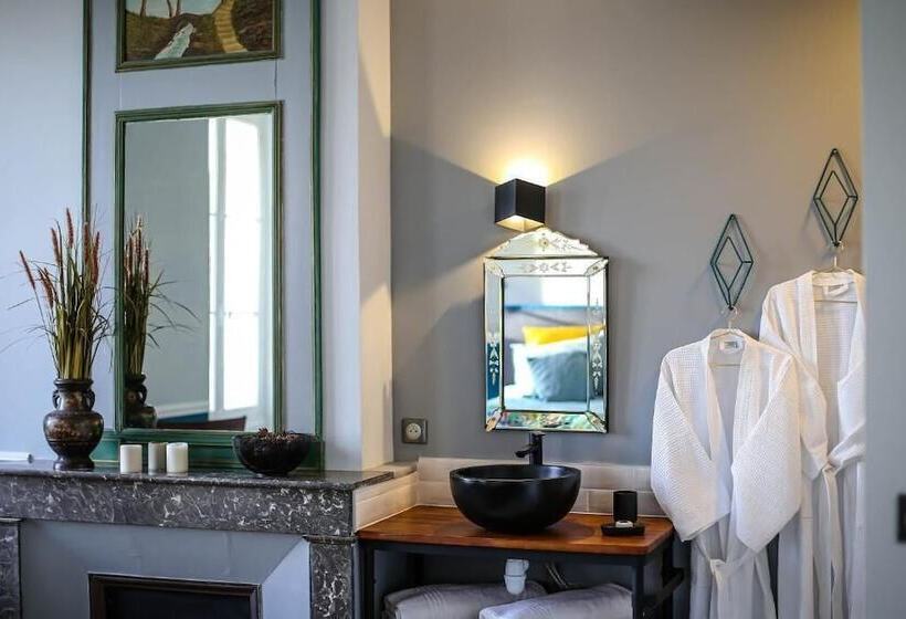 بنسيون Maison Jeroboam