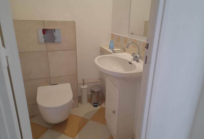 פנסיון Maravillon