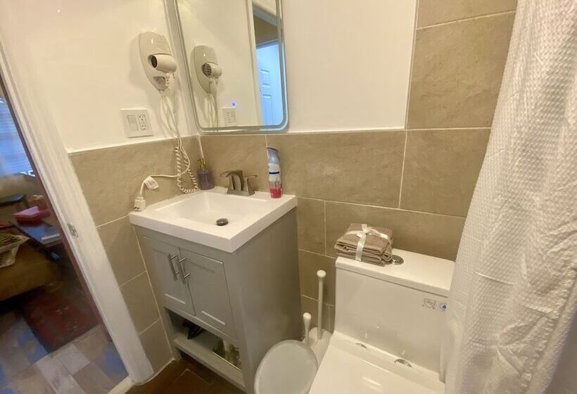 بنسيون Miami Vacations 3 Bedrooms With Parking