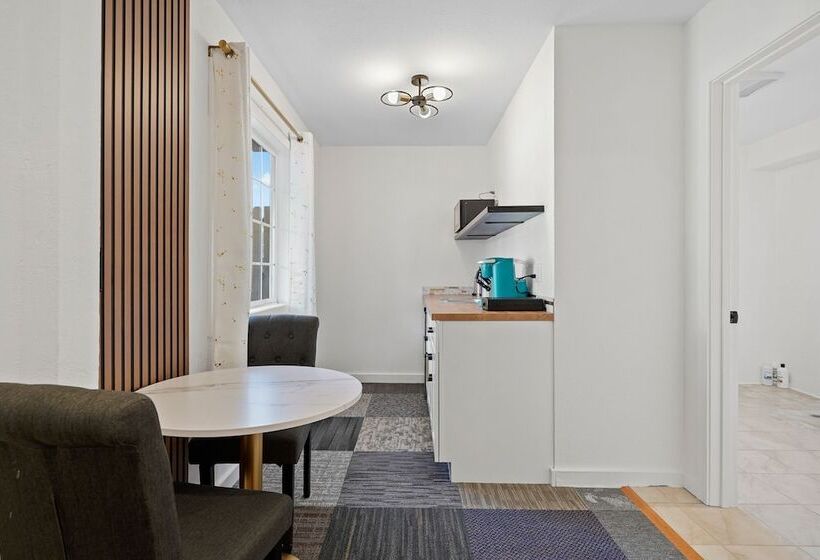 ペンション Oceanbreeze Apt Suites Near Golf & Beach