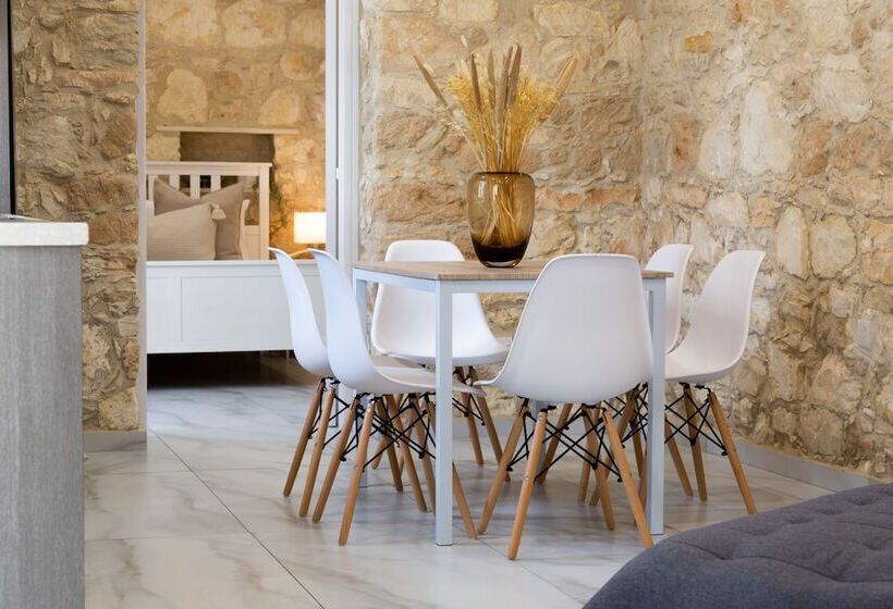 Пансион Phaedrus Living Luxury Stone House Armou