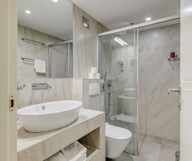 膳宿费 Roko Luxury Rooms