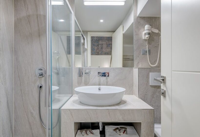 膳宿费 Roko Luxury Rooms