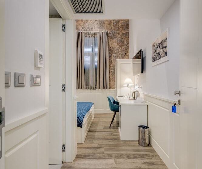 膳宿费 Roko Luxury Rooms