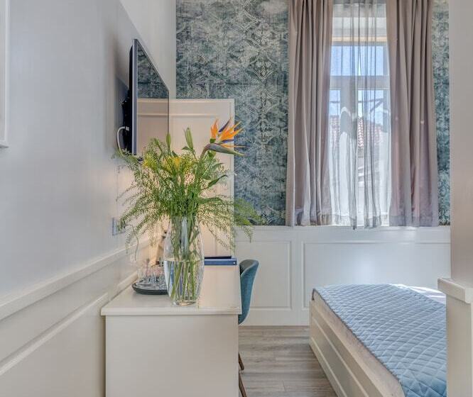 膳宿费 Roko Luxury Rooms